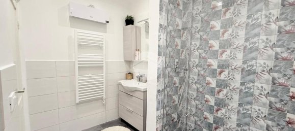 Квартира с 2 спальнями в Генуя, Италия № 298332 24