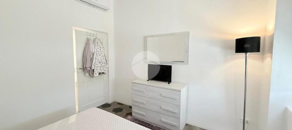 Квартира с 2 спальнями в Генуя, Италия № 298332 18