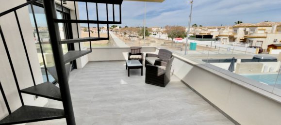 3 غرف نوم فيلا في Los Montesinos, Spain رقم 8243 7