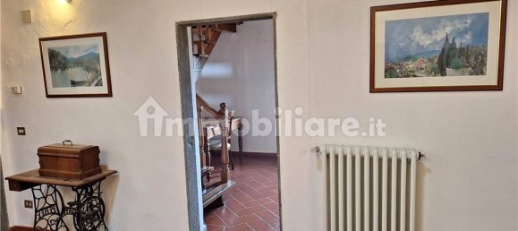 4 bedrooms House in Montespertoli, Italy No. 190451 17