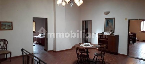 4 bedrooms House in Montespertoli, Italy No. 190451 2