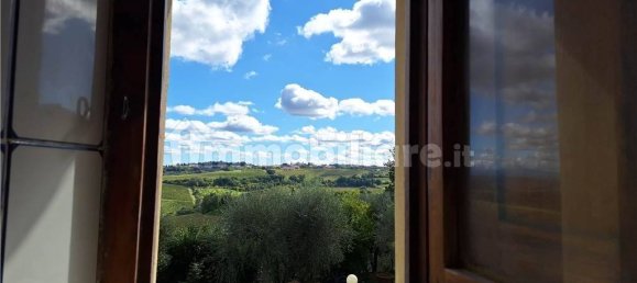 4 bedrooms House in Montespertoli, Italy No. 190451 16