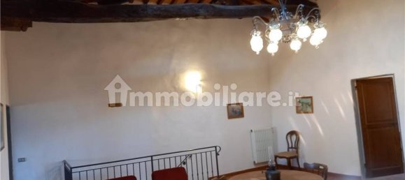 4 bedrooms House in Montespertoli, Italy No. 190451 3