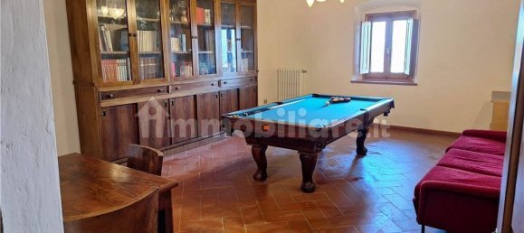 4 bedrooms House in Montespertoli, Italy No. 190451 7