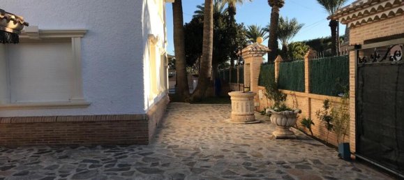 7 bedrooms Villa in Alicante, Spain No. 171492 2