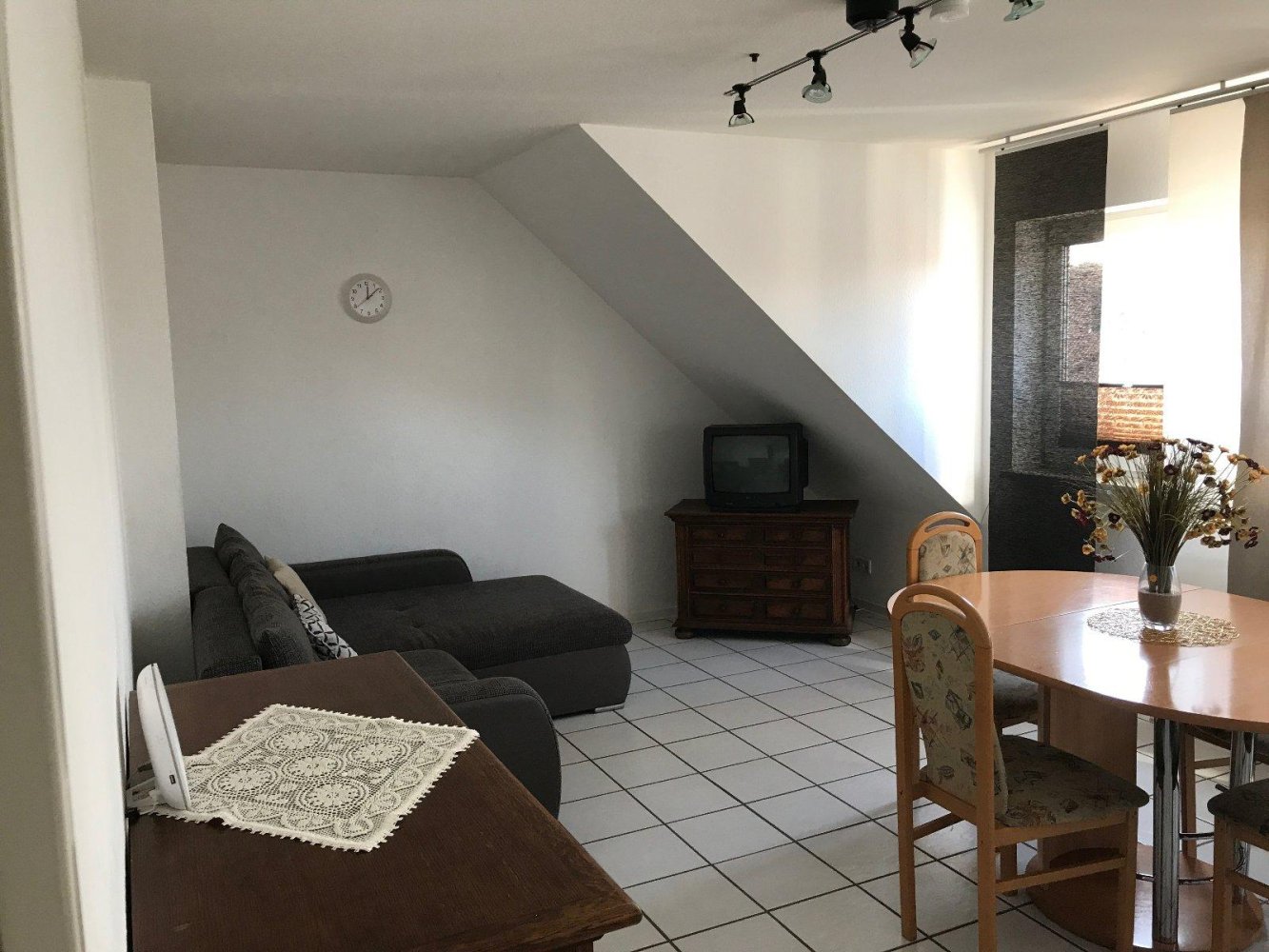 Квартира с 1 спальней в Дуйсбург, Германия № 219242