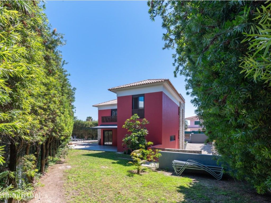 3 غرف نوم منزل في Cascais, Portugal رقم 119715