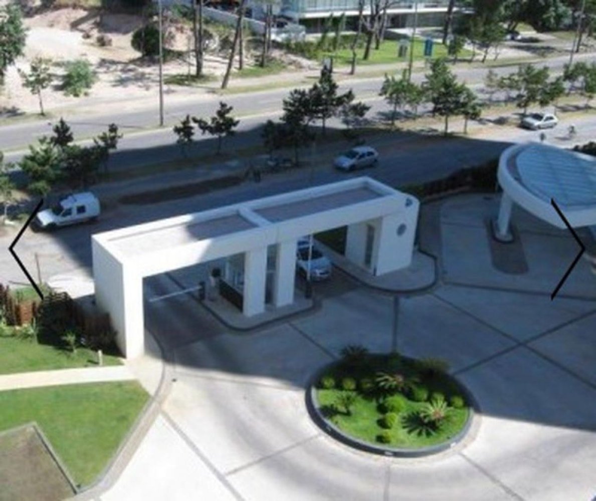 2 bedrooms Apartment in Maldonado, Uruguay No. 6724