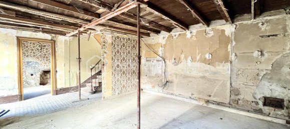 4 Schlafzimmer Wohnung in Macon, France, Nr. 331458 8