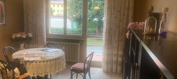 3 rooms Apartment in Oltrona di San Mamette, Italy No. 234285 23