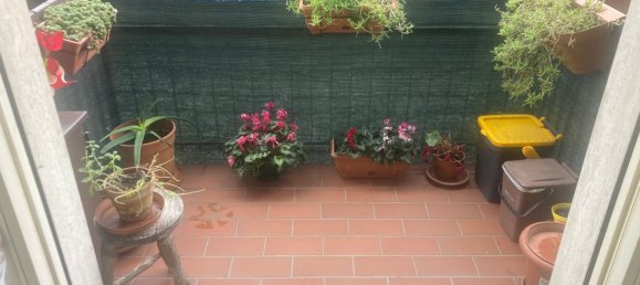 3 rooms Apartment in Oltrona di San Mamette, Italy No. 234285 16