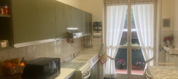 3 rooms Apartment in Oltrona di San Mamette, Italy No. 234285 14