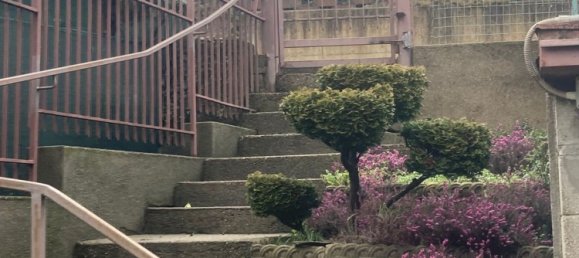 3 rooms Apartment in Oltrona di San Mamette, Italy No. 234285 3