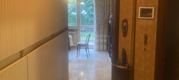 3 rooms Apartment in Oltrona di San Mamette, Italy No. 234285 10