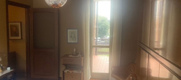 3 rooms Apartment in Oltrona di San Mamette, Italy No. 234285 39