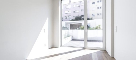 1 bedroom Apartment in Lisbon, Portugal No. 80141 4