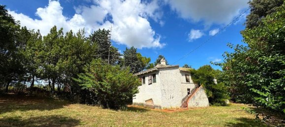 10 rooms House in Monterubbiano, Italy No. 285260 2