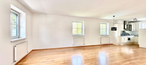 4 rooms Duplex in Neumarkt am Wallersee, Austria No. 151601 7