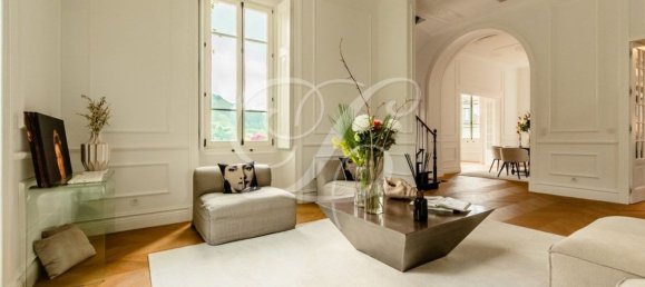 5 bedrooms Castles in Sintra, Portugal No. 126043 8
