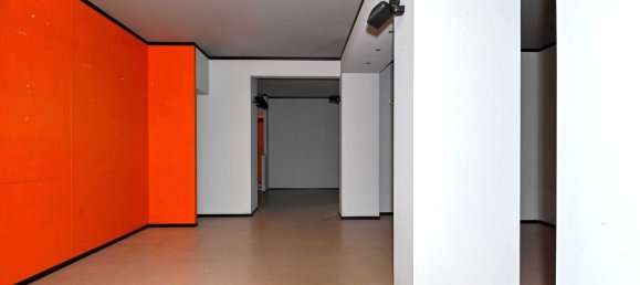 Imóvel comercial de 2 divisões em Albino, Italy N.º 150505 14