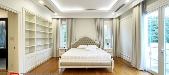 5 Schlafzimmer Villa in Long Bien, Vietnam, Nr. 552 14