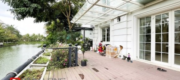 5 Schlafzimmer Villa in Long Bien, Vietnam, Nr. 552 22