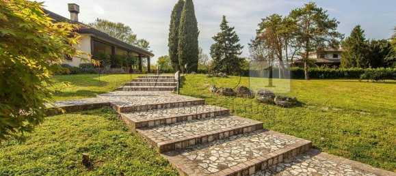 Villa de 21 habitación en Abano Terme, Italy No. 68415 4