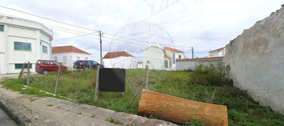 385m² Land in Bombarral, Portugal No. 79507 2