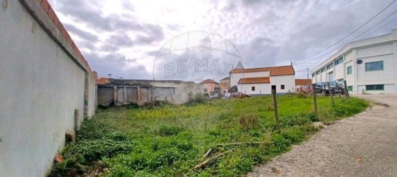 385m² Land in Bombarral, Portugal No. 79507 4