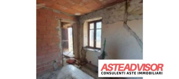 11 rooms House in Castagnole delle Lanze, Italy No. 261522 4