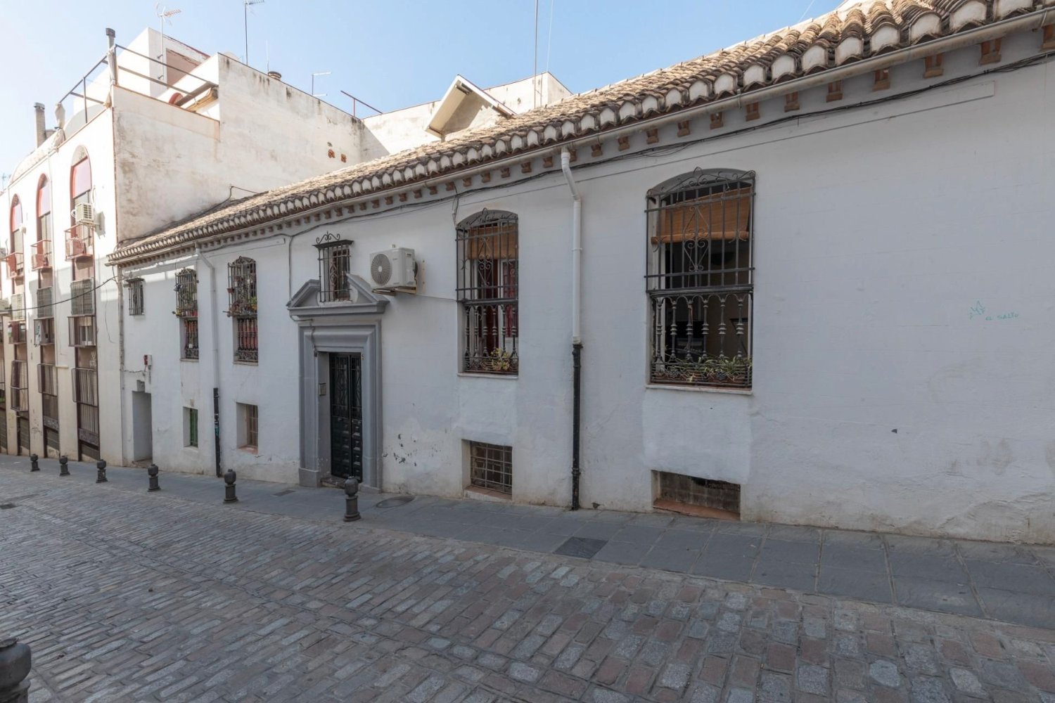 Edifício em Granada, Spain 513 m² N.º 139535