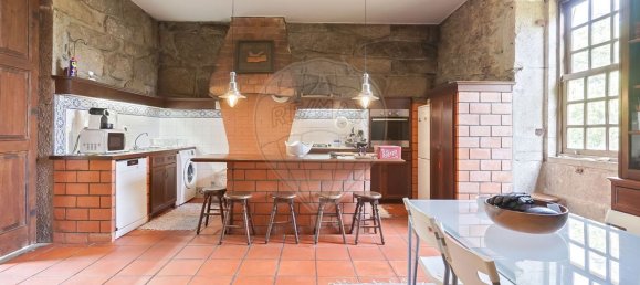 5 bedrooms House in Vila Nova de Gaia, Portugal No. 51175 6