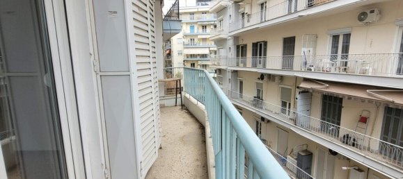 3 bedrooms Apartment in Thessaloniki, Greece No. 2282 12