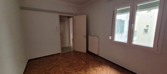 3 bedrooms Apartment in Thessaloniki, Greece No. 2282 6