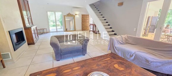 4 bedrooms House in Tourrettes, France No. 303928 5