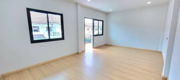 3 bedrooms Bungalow in Phuket, Thailand No. 7833 3