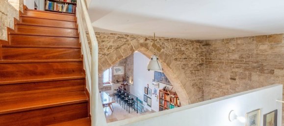 8غرفة شقة في Bari, Italy رقم 16692 16