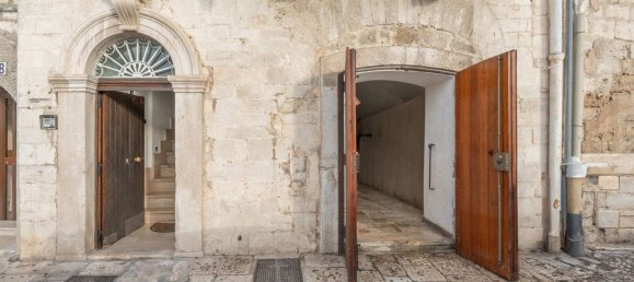 8غرفة شقة في Bari, Italy رقم 16692 5