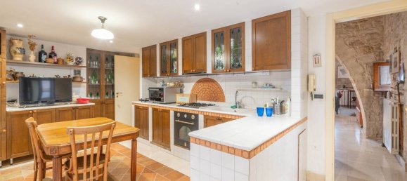 8غرفة شقة في Bari, Italy رقم 16692 10