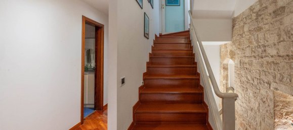 8غرفة شقة في Bari, Italy رقم 16692 17