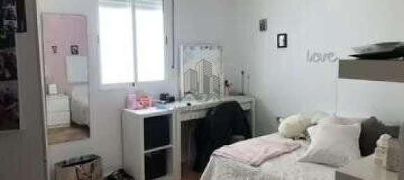 Apartamento de 4 dormitorios en Cádiz, Spain No. 184032 5