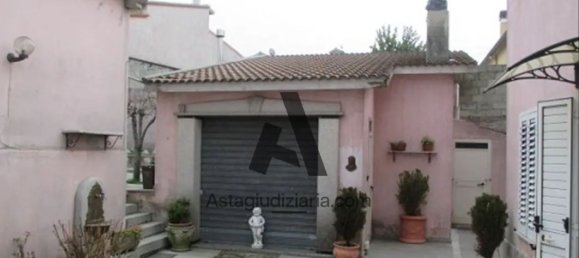 7 rooms Apartment in Buddusò, Italy No. 99673 10