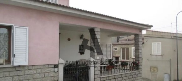 7 rooms Apartment in Buddusò, Italy No. 99673 6