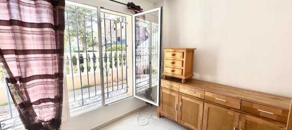 Adosado de 3 dormitorios en Torrevieja, Spain No. 147309 11