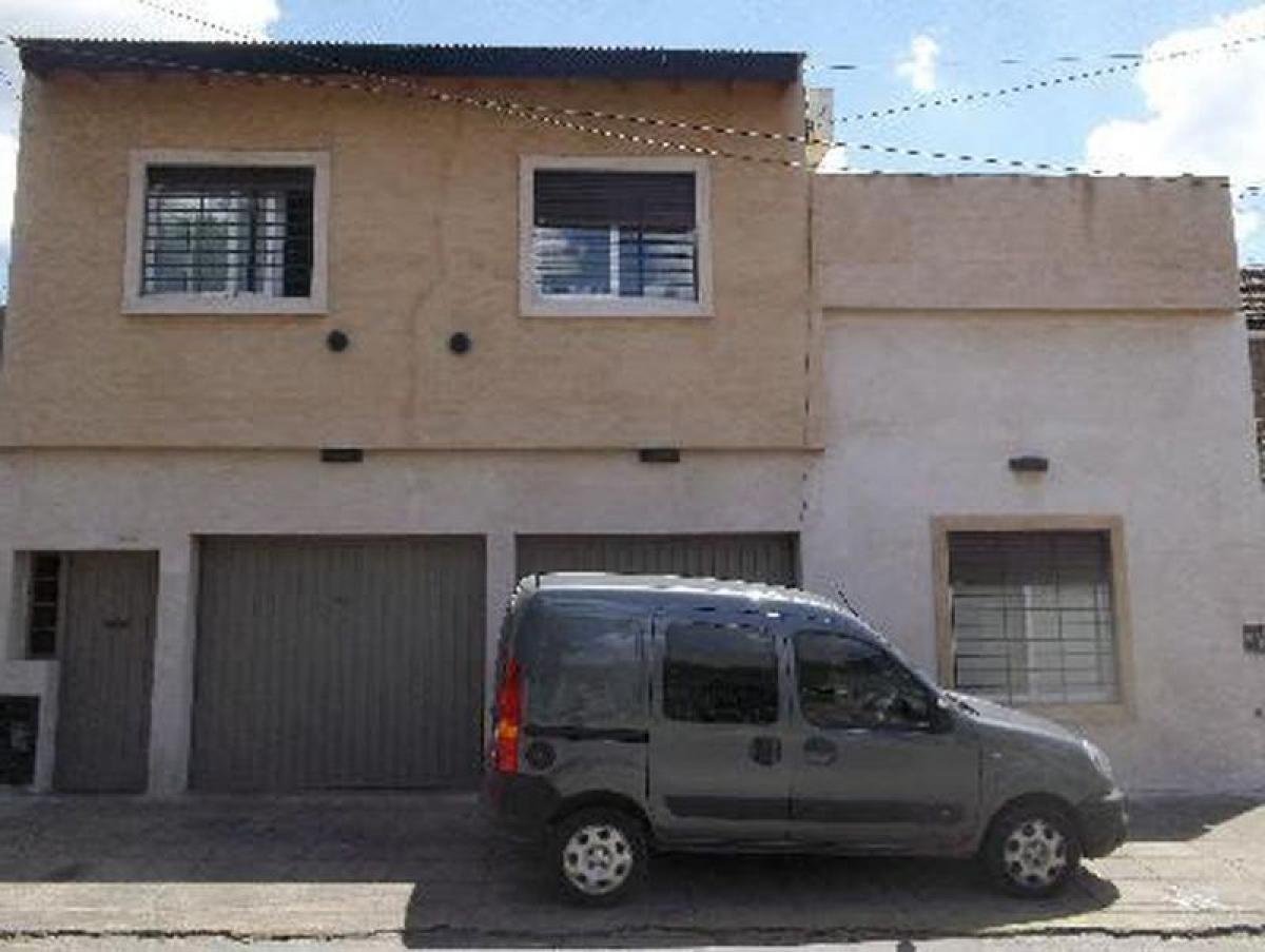 Дом с 3 спальнями в Мерло, Аргентина № 20207