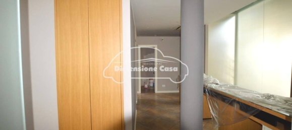 3 bedrooms Apartment in Lucca, Italy No. 293213 6