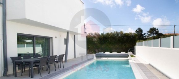 3 bedrooms House in Sao Martinho do Porto, Portugal No. 118941 2