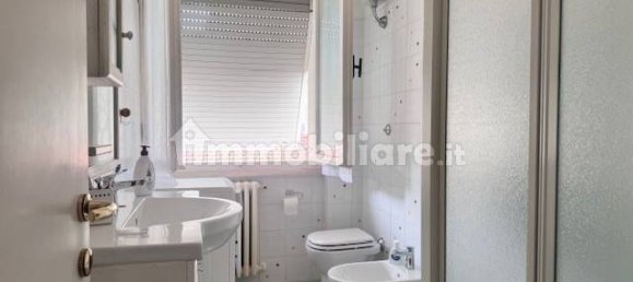 2 bedrooms Apartment in Livorno, Italy No. 278936 7