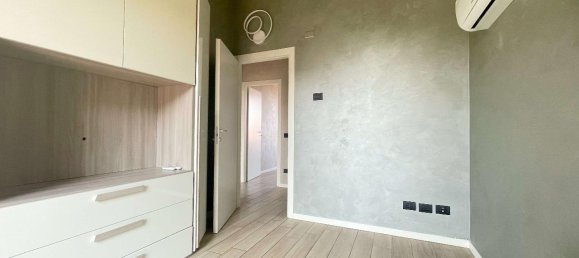 Villa de 4 divisões em Bregnano, Italy N.º 175158 11