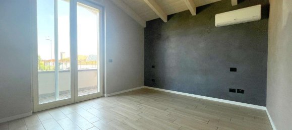 Villa de 4 divisões em Bregnano, Italy N.º 175158 4